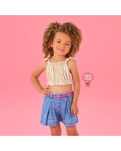 conjunto-infantil-multicolorido-mon-sucre-de-cropped-e-shorts-jeans-cinto-rosa-neon-modelo